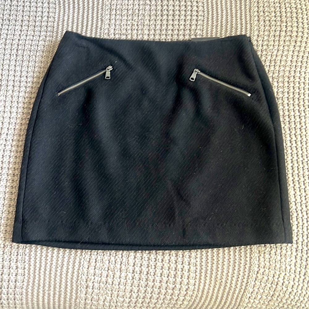Banana Republic Wool Blend Mini Skirt, Size 6
